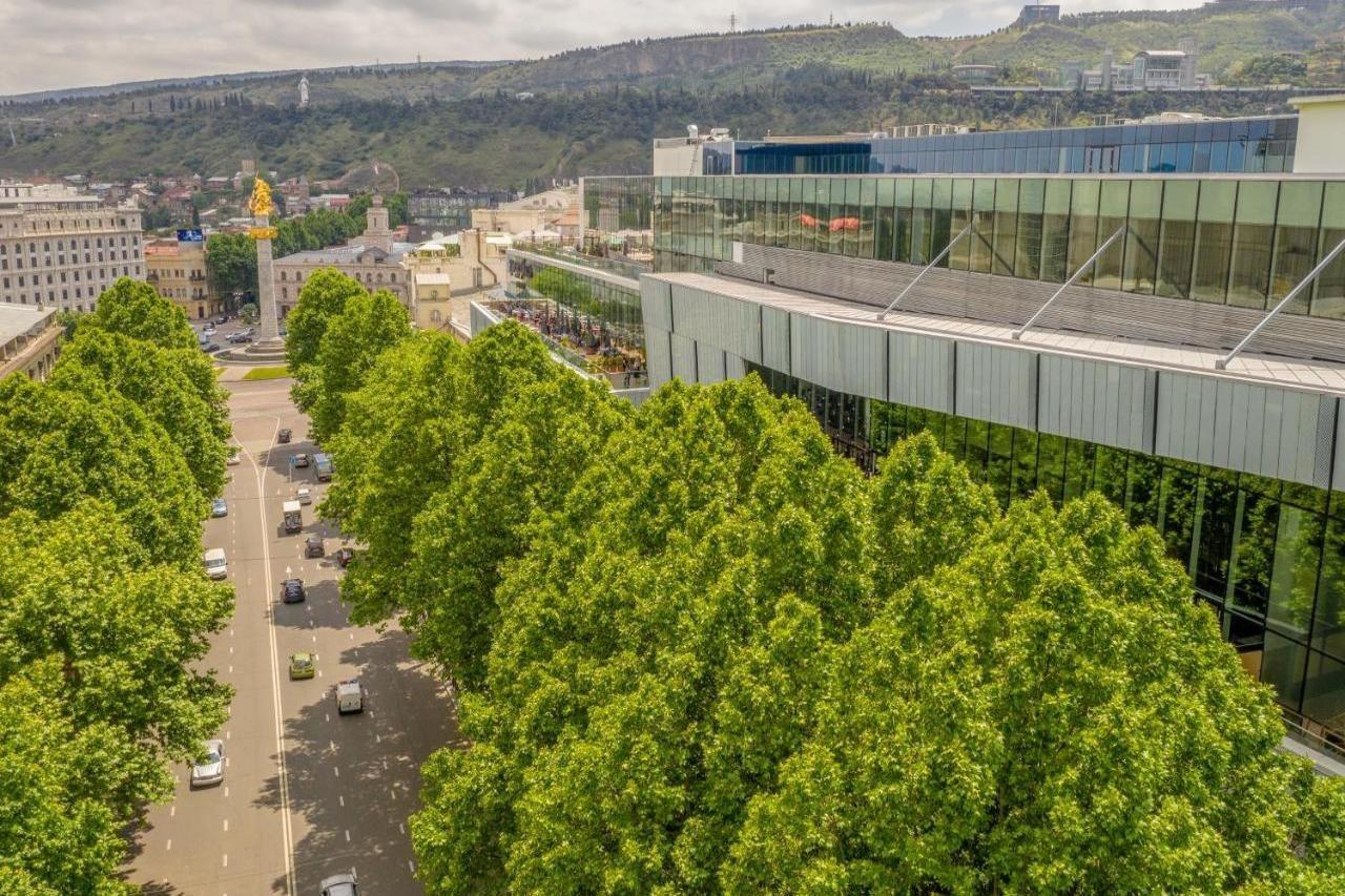 Radius Hotel Tbilisi Exteriör bild